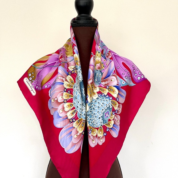New Salvatore Ferragamo Scarf Flowers Garden Purple Red Burgundy Silk Wrap - Picture 4 of 14